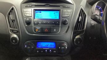 Hyundai ix35 2.0 CRDi SE Auto 4WD Euro 5 5dr