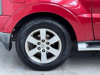 Mitsubishi Shogun 3.2 DI-DC Warrior SUV 3dr Diesel Auto 4WD Euro 4 SWB (168 ps)