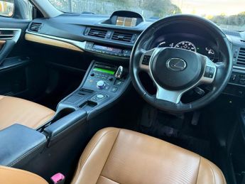 Lexus CT 1.8 200h Advance CVT Euro 5 (s/s) 5dr