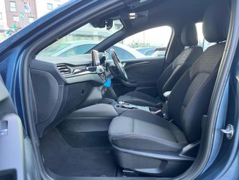 Ford Focus 1.0T EcoBoost ST-Line Auto Euro 6 (s/s) 5dr