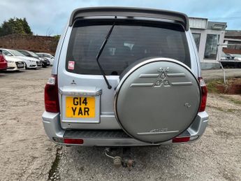 Mitsubishi Shogun 3.2 DI-D Elegance 5dr