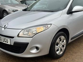 Renault Megane 1.5 dCi Expression Sport Tourer Euro 5 5dr