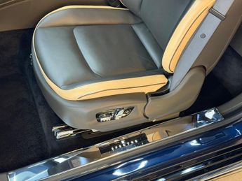 Rolls-Royce Spectre 120kWh Auto 4WD 2dr