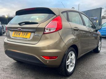 Ford Fiesta 1.6 Zetec Powershift Euro 5 5dr