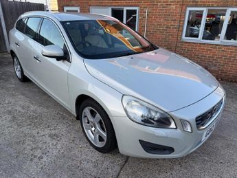 Volvo V60 1.6 T4 Lux Est Powershift Euro 5 (180ps)