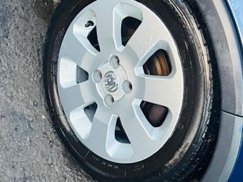 Vauxhall Corsa 1.4i 16v Design 5dr (a/c)