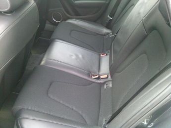 Audi A4 2.0 TFSI Black Edition S Tronic quattro Euro 6 (s/s) 4dr