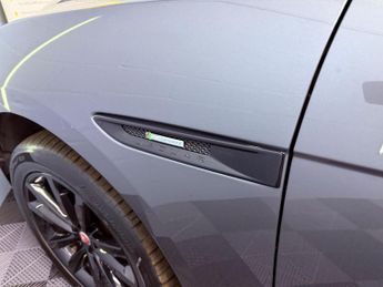 Jaguar F-PACE 2.0 D180 R-Sport Auto AWD Euro 6 (s/s) 5dr