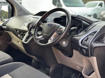 Ford Tourneo Custom 2.0 310 EcoBlue Titanium Auto L1 Euro 6 (s/s) 5dr