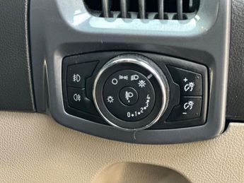 Ford Tourneo Custom 2.0 310 EcoBlue Titanium Auto L1 Euro 6 (s/s) 5dr