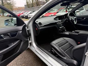 Mercedes-Benz C Class 2.1 C220 CDI BlueEfficiency Executive SE G-Tronic+ Euro 5 (s/s) 
