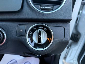 Mercedes-Benz C Class 1.8 C180 BlueEfficiency Sport Estate 5dr Petrol Auto Euro 5 (156