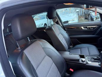 Mercedes-Benz C Class 1.8 C180 BlueEfficiency Sport Estate 5dr Petrol Auto Euro 5 (156