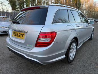 Mercedes-Benz C Class 1.8 C180 BlueEfficiency Sport Estate 5dr Petrol Auto Euro 5 (156