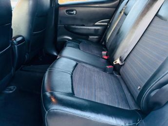 Nissan Leaf 40kWh N-Connecta Auto 5dr