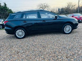 MG MG5 61.1kWh Exclusive Long Range Auto 5dr