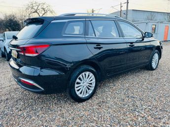 MG MG5 61.1kWh Exclusive Long Range Auto 5dr