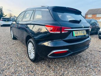 MG MG5 61.1kWh Exclusive Long Range Auto 5dr