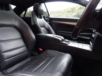 Mercedes-Benz E Class 2.1 E220d BlueTEC AMG Line Coupe 2dr Diesel G-Tronic+ Euro 6 (s/