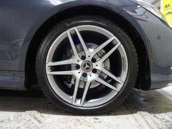 Mercedes-Benz E Class 2.1 E220d BlueTEC AMG Line Coupe 2dr Diesel G-Tronic+ Euro 6 (s/