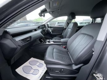 Audi E-Tron TECHNIK 55 QUATTRO