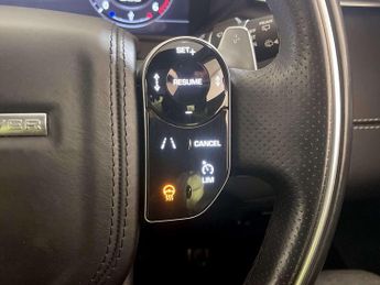 Land Rover Range Rover Velar 3.0 SD6 V6 R-Dynamic HSE SUV 5dr Diesel Auto 4WD Euro 6 (s/s) (3