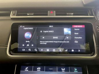 Land Rover Range Rover Velar 3.0 SD6 V6 R-Dynamic HSE SUV 5dr Diesel Auto 4WD Euro 6 (s/s) (3