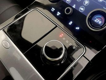 Land Rover Range Rover Velar 3.0 SD6 V6 R-Dynamic HSE SUV 5dr Diesel Auto 4WD Euro 6 (s/s) (3