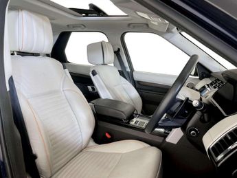 Land Rover Discovery 2.0 Si4 HSE Luxury SUV 5dr Petrol Auto 4WD Euro 6 (s/s) (300 ps)