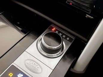 Land Rover Discovery 2.0 Si4 HSE Luxury SUV 5dr Petrol Auto 4WD Euro 6 (s/s) (300 ps)