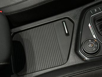 Volkswagen Tiguan 2.0 TSI BlueMotion Tech R-Line DSG 4Motion Euro 6 (s/s) 5dr