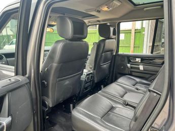 Land Rover Discovery 4 3.0 SD V6 Landmark Auto 4WD Euro 6 (s/s) 5dr