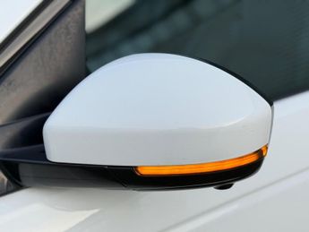 Land Rover Discovery Sport 2.0 SD4 HSE Auto 4WD Euro 6 (s/s) 5dr