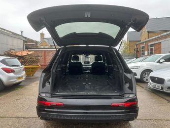 Audi Q7 3.0 TDI V6 S line Tiptronic quattro Euro 6 (s/s) 5dr