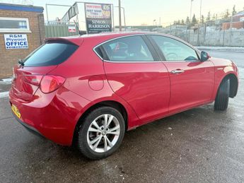 Alfa Romeo Giulietta 1.4 TB Lusso Euro 5 (s/s) 5dr
