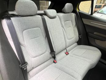 Volvo EX30 Twin Performance 69kWh Ultra Auto AWD 5dr