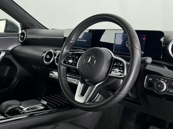 Mercedes-Benz A Class 1.3 A200 Sport 7G-DCT Euro 6 (s/s) 5dr