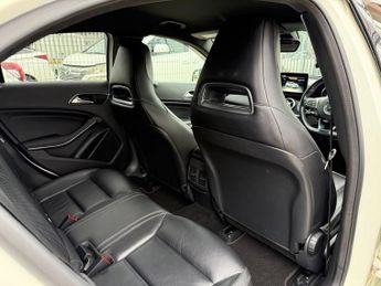 Mercedes-Benz A Class 2.1 A200d AMG Line (Executive) 7G-DCT Euro 6 (s/s) 5dr