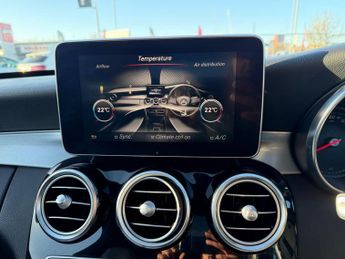 Mercedes-Benz C Class 2.1 C250d AMG Line (Premium Plus) Saloon 4dr Diesel G-Tronic+ 4M