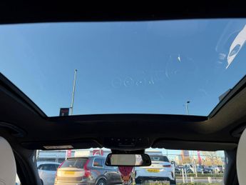 Mercedes-Benz C Class 2.1 C250d AMG Line (Premium Plus) Saloon 4dr Diesel G-Tronic+ 4M