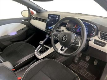 Renault Clio 1.0 TCe S Edition Hatchback 5dr Petrol Manual Euro 6 (s/s) (90 p
