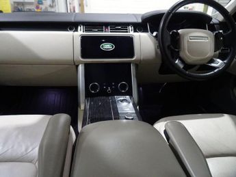 Land Rover Range Rover 4.4 SD V8 Autobiography Auto 4WD Euro 6 (s/s) 5dr