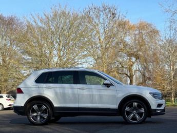 Volkswagen Tiguan 2.0 TDI BlueMotion Tech SEL DSG 4Motion Euro 6 (s/s) 5dr