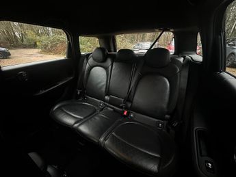 MINI Countryman 2.0 John Cooper Works SUV 5dr Petrol Auto ALL4 Euro 6 (s/s) (231