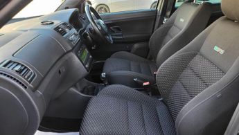 Skoda Fabia 1.4 TSI vRS S2000 DSG Euro 5 5dr