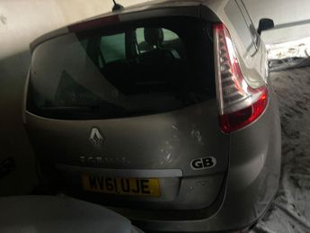Renault Grand Scenic 1.5 dCi Dynamique TomTom Euro 5 5dr