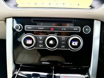 Land Rover Range Rover 4.4 SD V8 Autobiography Auto 4WD Euro 6 (s/s) 5dr