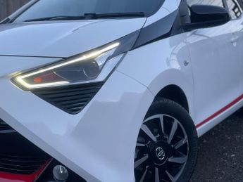 Toyota AYGO 1.0 VVT-i x-trend x-shift Euro 6 5dr (Safety Sense)