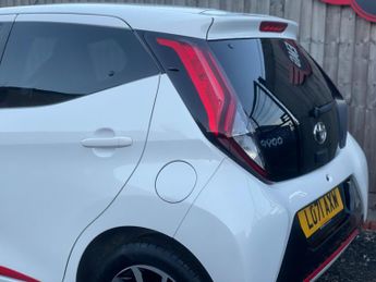 Toyota AYGO 1.0 VVT-i x-trend x-shift Euro 6 5dr (Safety Sense)