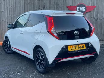 Toyota AYGO 1.0 VVT-i x-trend x-shift Euro 6 5dr (Safety Sense)
